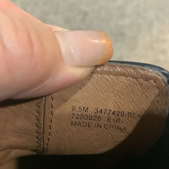 Frye black leather ankle high heel bootie boots sz 9.5 - Picture 6 of 8